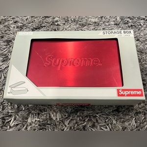 Supreme SIGG Large Metal Box Plus - Red